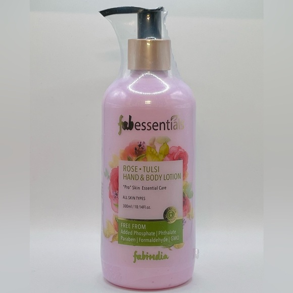 Fabindia Rose & Tulsi Hand & Body Lotion - Picture 5 of 7